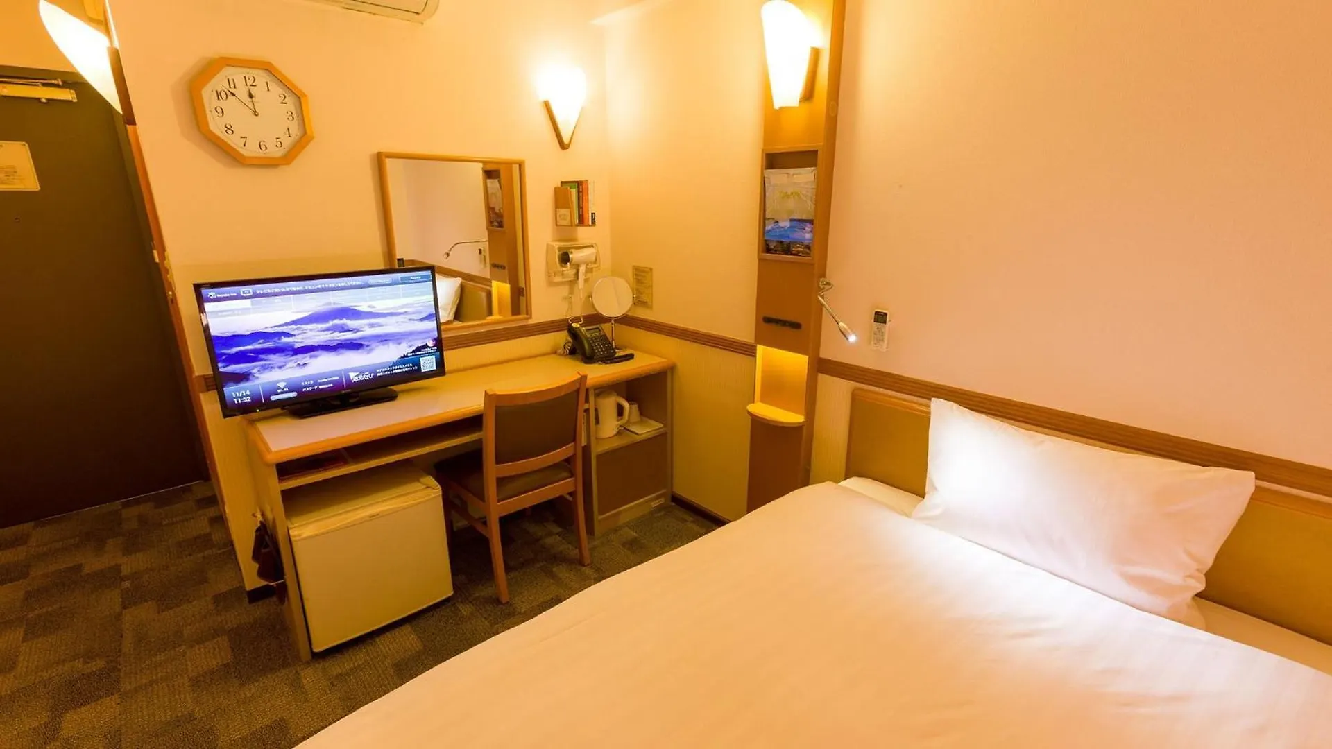 Toyoko Inn Hokkaido Sapporo-Eki Kita-Guchi